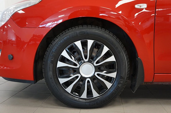 Hyundai i30 4 of 13