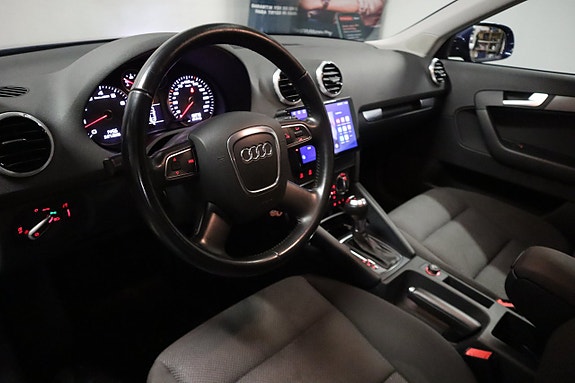 Audi A3 9 of 21