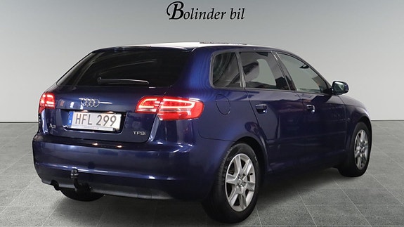 Audi A3 4 of 21