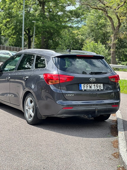 Kia Ceed 4 of 30