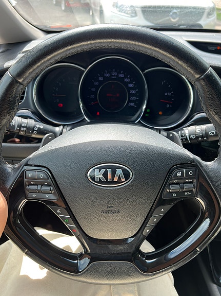 Kia Ceed 18 of 30