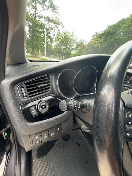 Kia Ceed 24 of 30