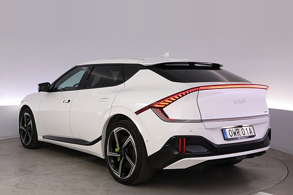 Kia EV6 4 of 5