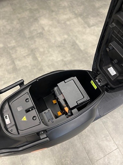 YADEA Nyheter Velax & Owin 7 of 13
