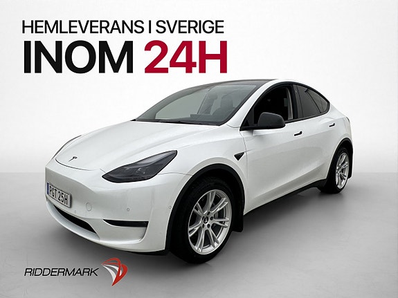 Tesla Model Y 3 of 30
