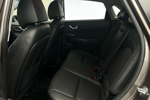 Hyundai Kona 13 of 25