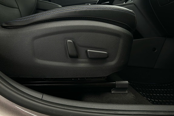 Hyundai Kona 16 of 25