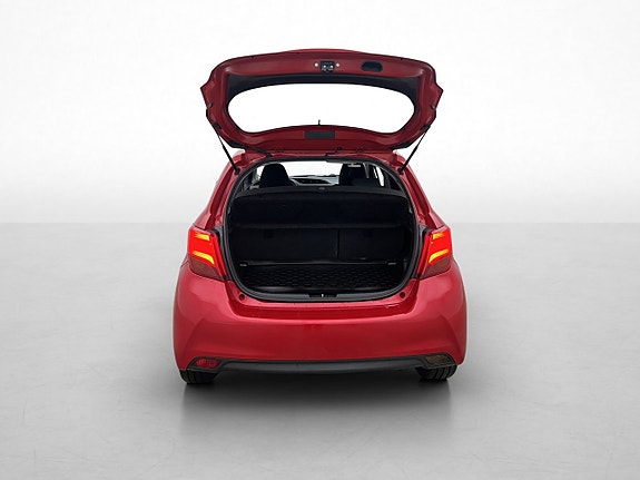 Toyota Yaris 26 of 30