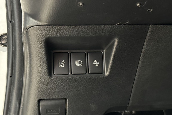 Toyota Yaris 23 of 25