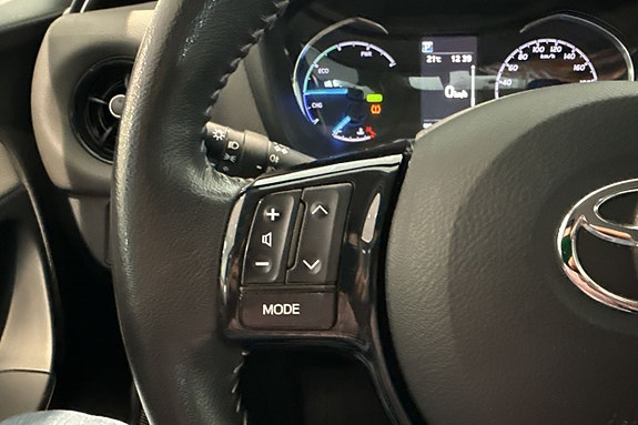 Toyota Yaris 18 of 25