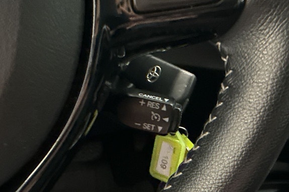 Toyota Yaris 20 of 25