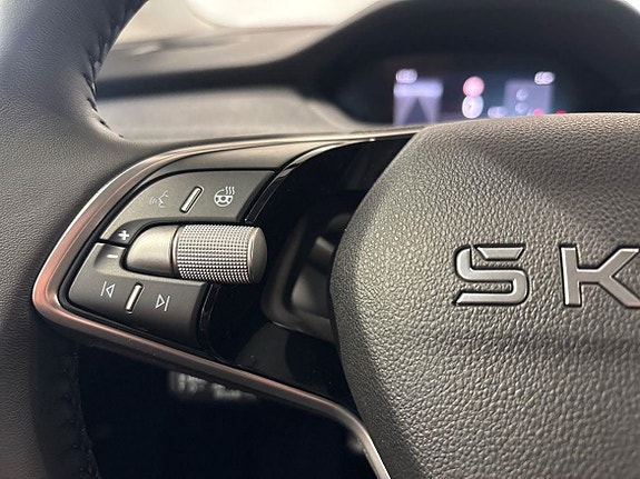 Skoda Enyaq 16 of 22