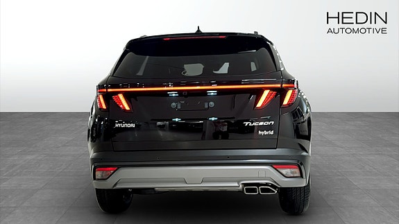 Hyundai Tucson 7 of 12
