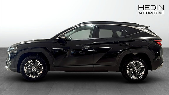 Hyundai Tucson 6 of 12
