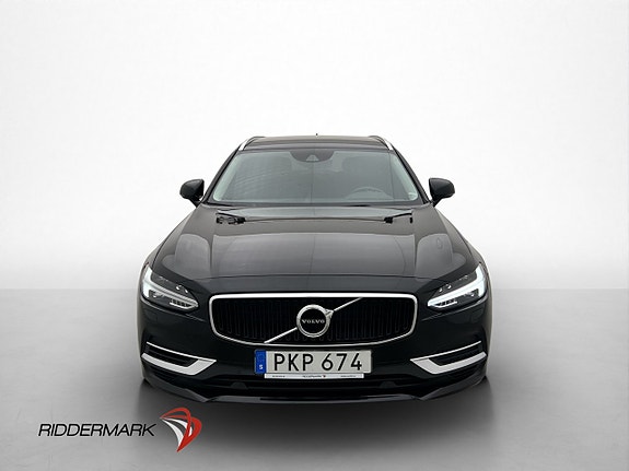 Volvo V90 2 of 5