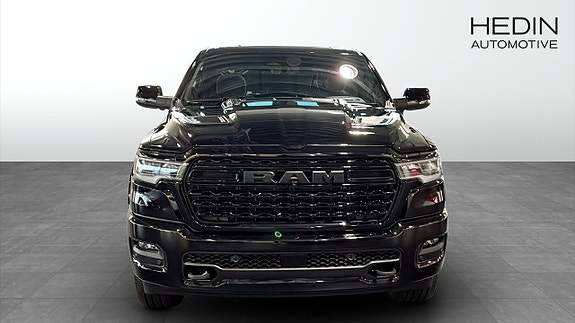 RAM 1500 8 of 12