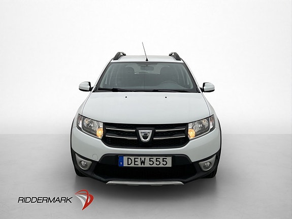 Dacia Sandero Stepway 2 of 5