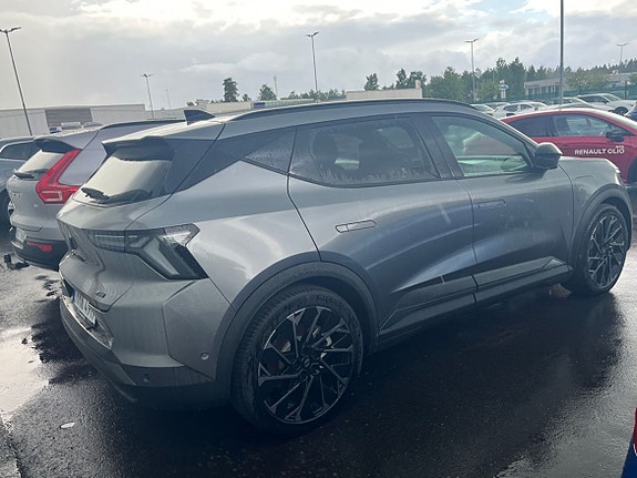 Renault Scenic E-Tech 6 of 8