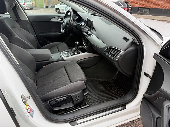 Audi A6 14 of 15