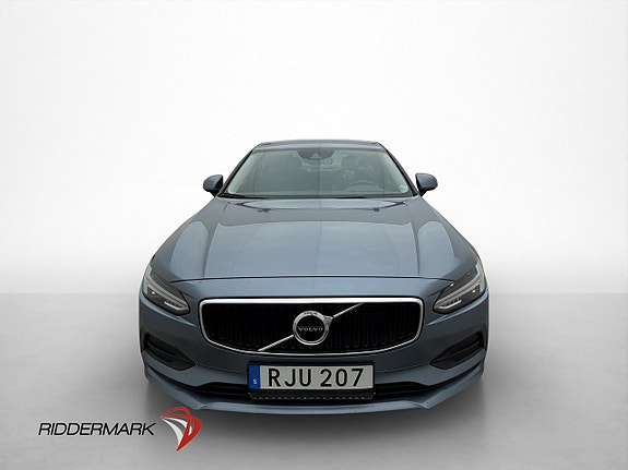 Volvo S90 2 of 5
