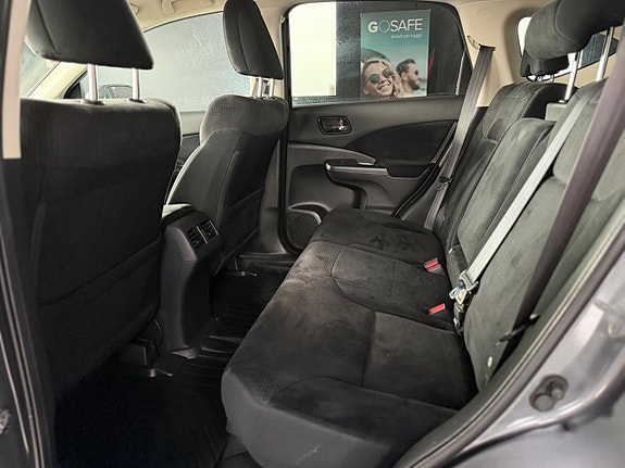 Honda CR-V 12 of 13