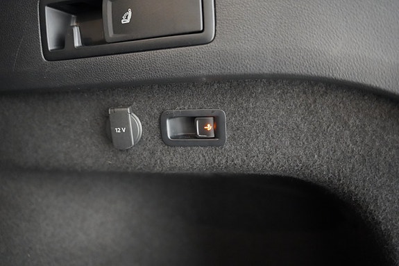 Volkswagen Passat 22 of 23