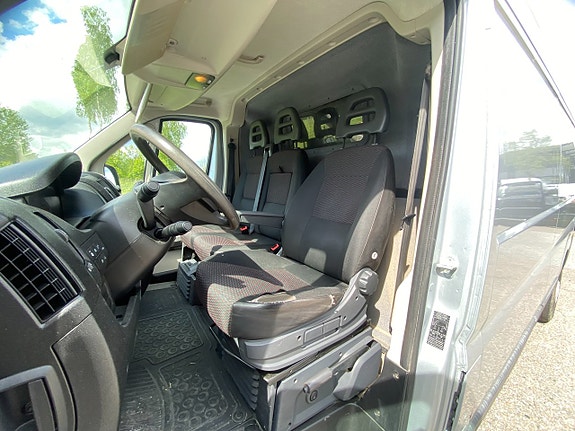 Peugeot Boxer 10 of 30