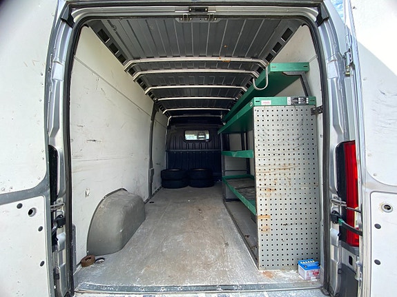 Peugeot Boxer 28 of 30