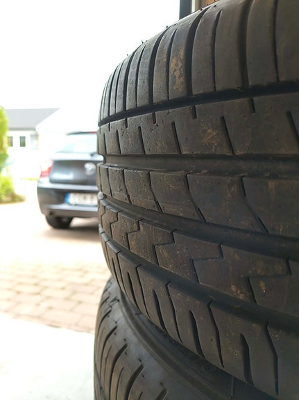 BMW 118d 14 of 16
