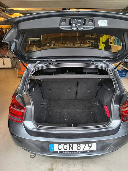 BMW 118d 6 of 16
