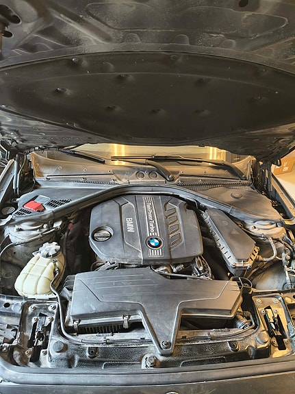 BMW 118d 15 of 16