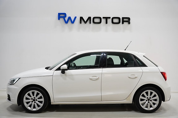 Audi A1 3 of 5