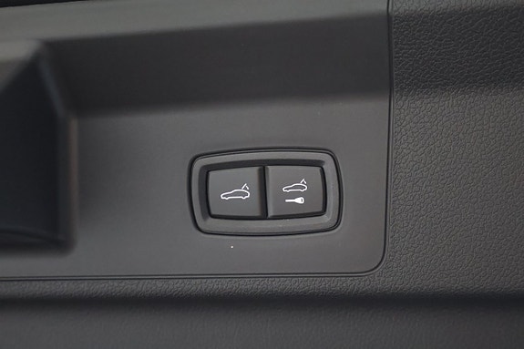 Porsche Panamera 4 11 of 24