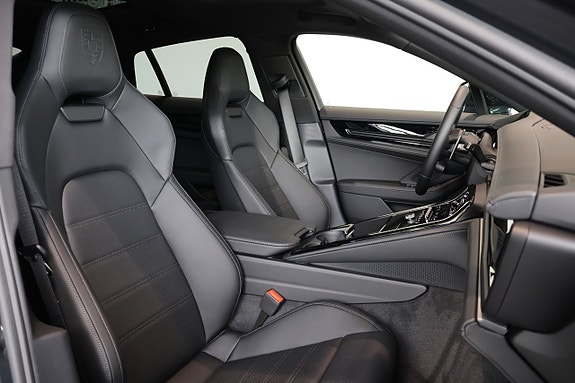 Porsche Panamera 4 22 of 24