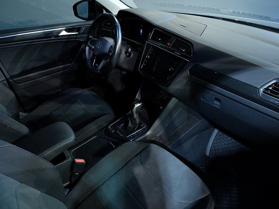 Volkswagen Tiguan 6 of 8