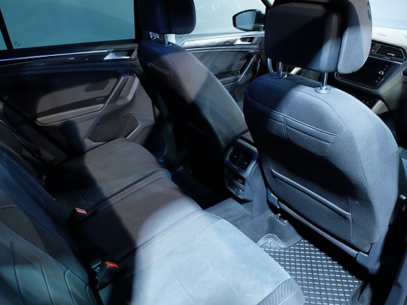 Volkswagen Tiguan 7 of 8