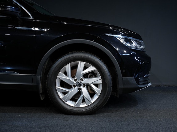 Volkswagen Tiguan 4 of 8