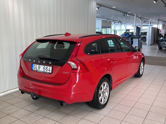 Volvo V60 3 of 20