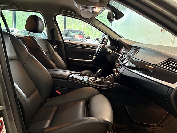 BMW 520 12 of 21