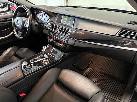 BMW 520 11 of 21