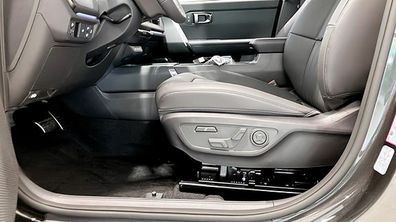 Kia Seltos 15 of 15
