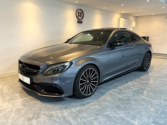 Mercedes-Benz AMG GT Black Series 2 of 5