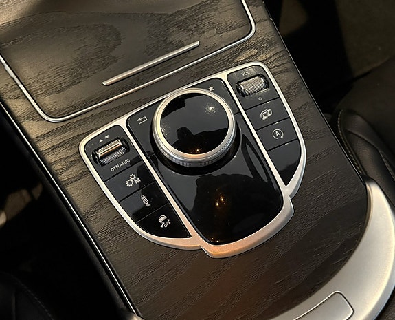 Mercedes-Benz C63 20 of 20