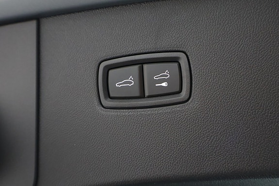 Porsche Cayenne 28 of 28