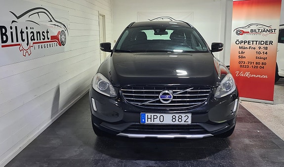 Volvo XC60 2 of 9