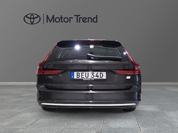 Volvo V90 4 of 15