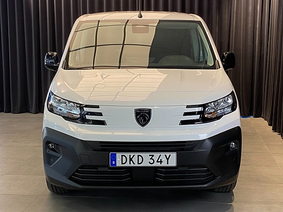 Peugeot e-Partner 4 of 5