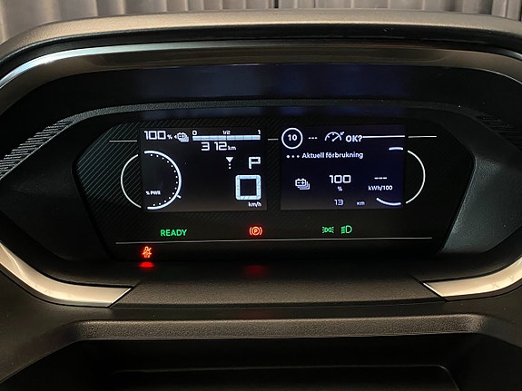 Peugeot e-Partner 12 of 30