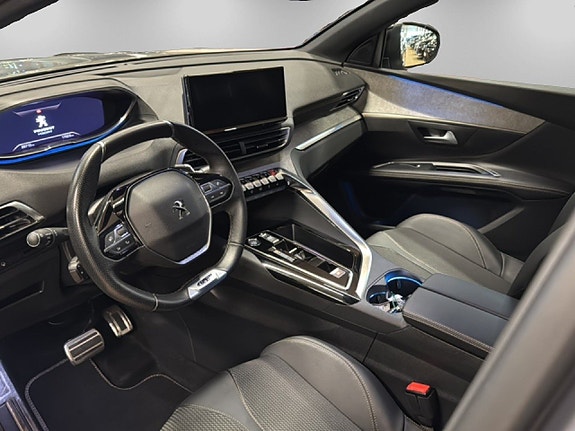 Peugeot 5008 8 of 18
