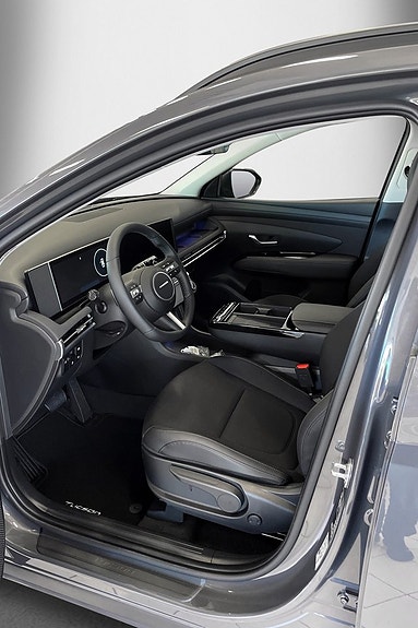 Hyundai Tucson 4 of 5